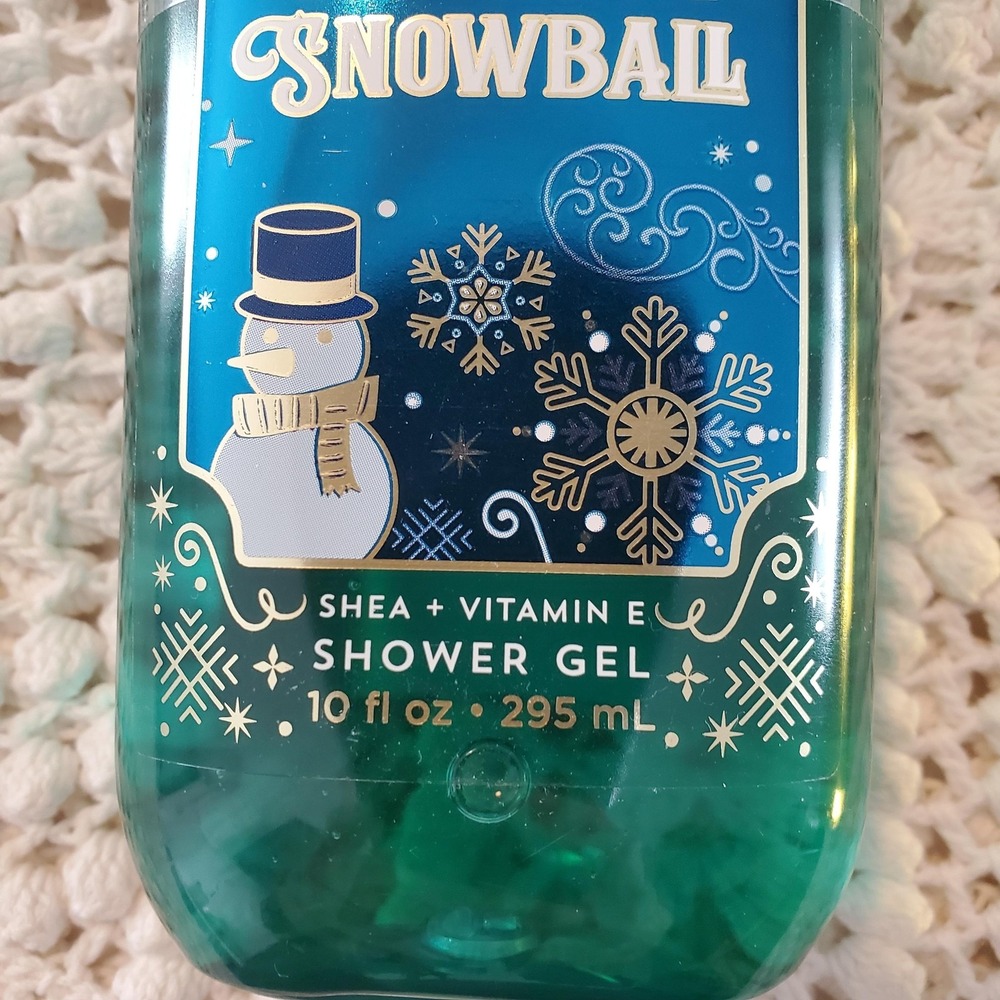 Bath & Body Works Frosted Coconut Snowball Shower Gel 10 fl oz 295 mL 2019 - Picture 3 of 6